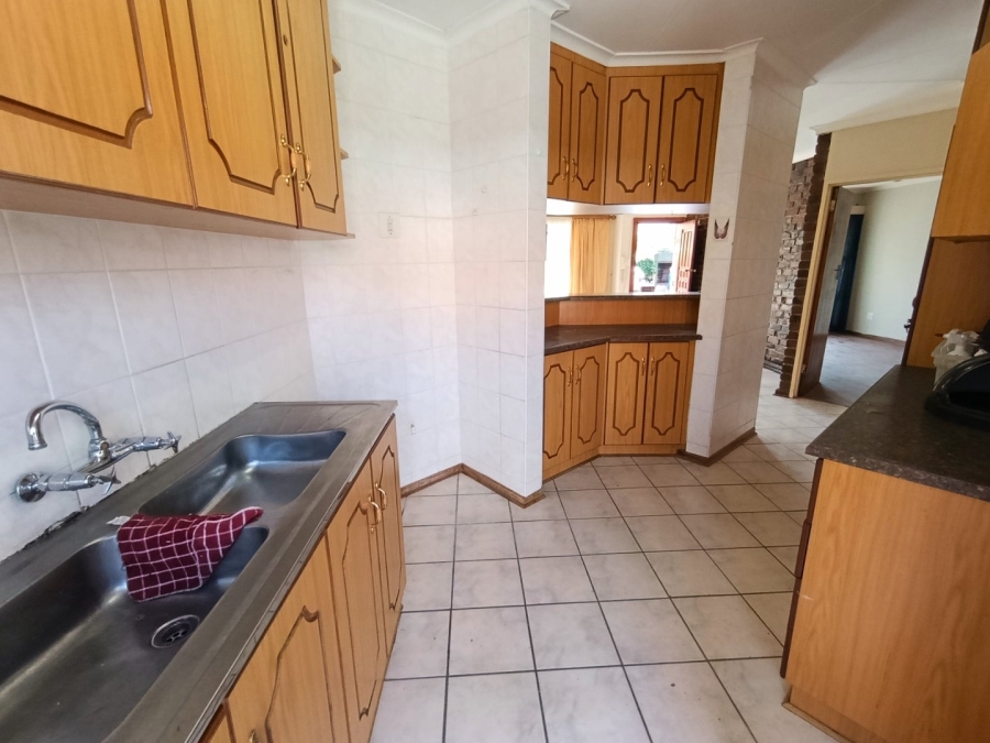 2 Bedroom Property for Sale in Pellissier Free State